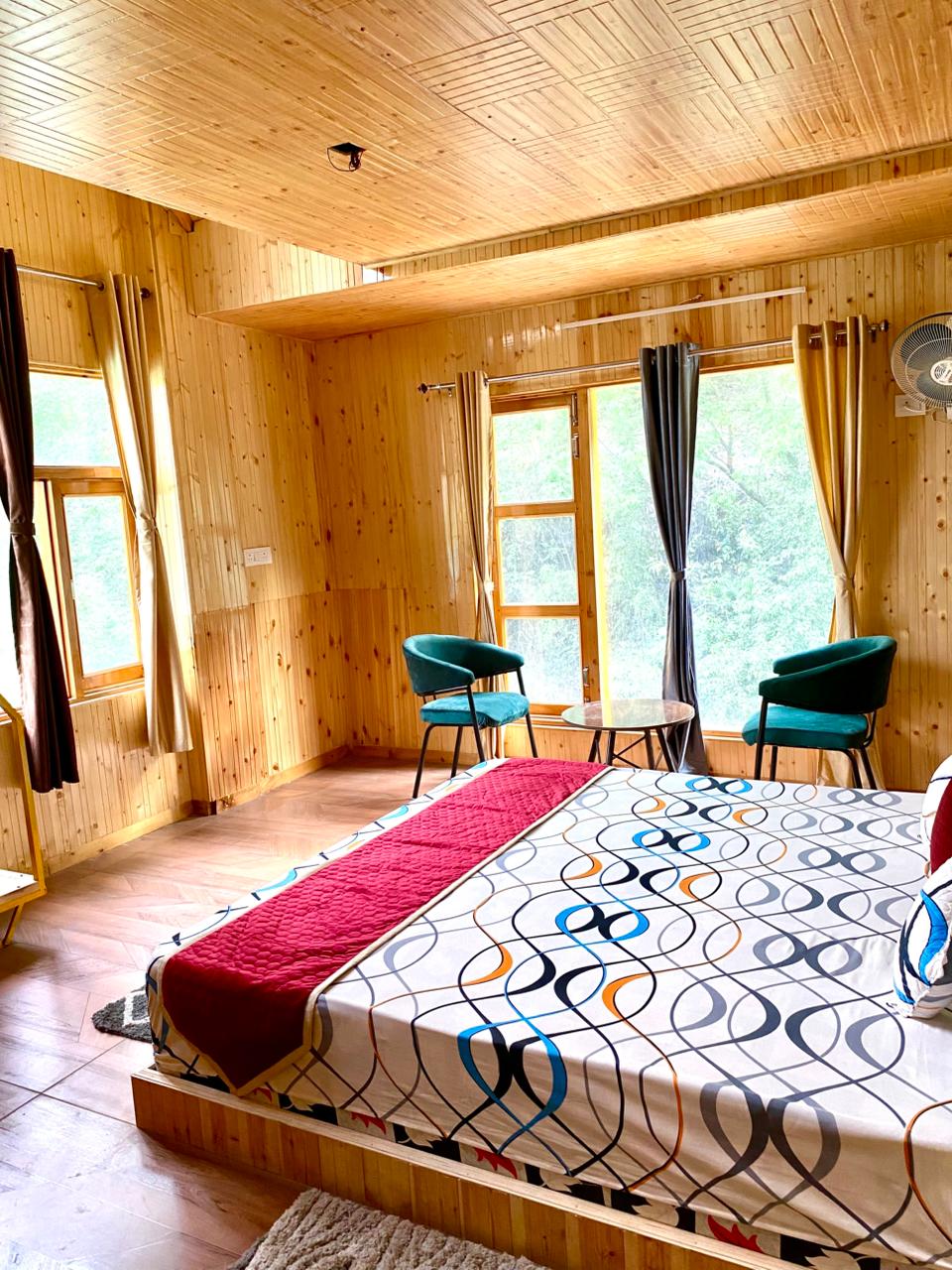 Sitting area in the Deluxe Valley Room